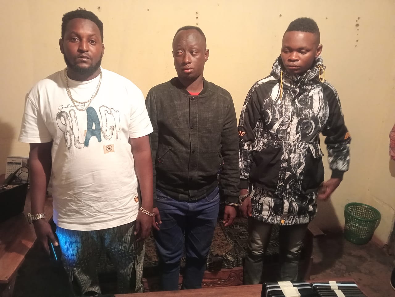 Three Burundians arrested with over 55 ‘stolen’ mobile phones in Kisii