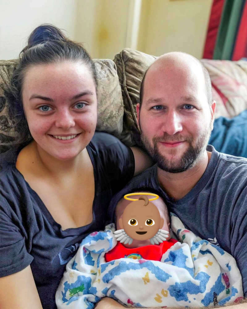 In a twist of events, a white lady who gave birth to a seemingly black baby has insisted that the father of her baby is her white boyfriend. Photo: Rachel Buckman, Baby Money Jamal Buckman, and Paul Buckman/ Facebook Celina 52 Truck Stop.