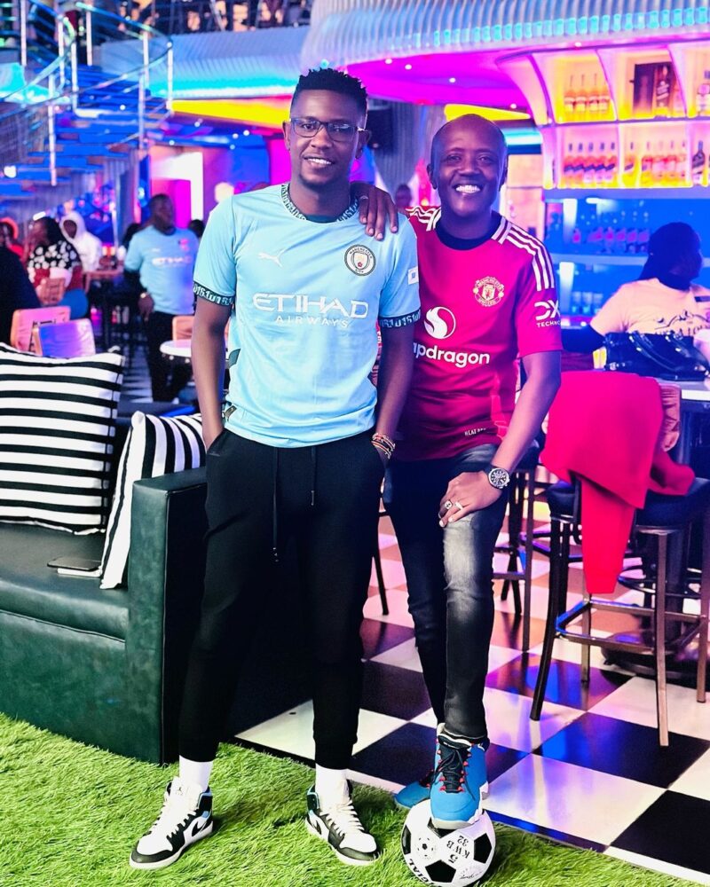 Lotan is a die-hard Manchester City fan hanging out with legendary Radio Presenter Maina Kageni who is a die-hard Manchester United fan. Photo: Lotan/Instagram