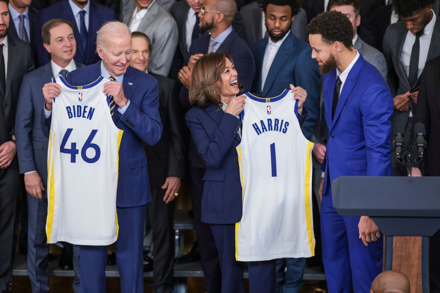 Steph Curry backs Kamala Harris for US Presidential Bid, citing hope and unity