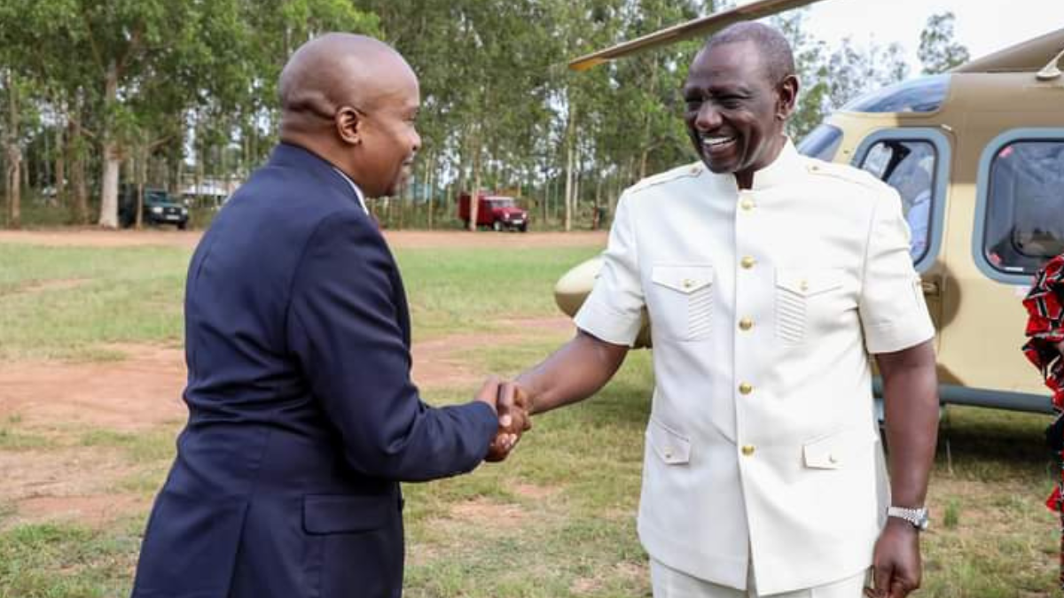 Deputy President Kithure Kindiki (left) receiving President Ruto at the Kwale County Commissioner's office for Mashujaa Day celebrations on October 20,2024.