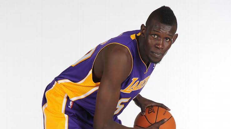 Nairobi City Thunder signs 2011 Lakers Draft Pick Ater “James” Majok