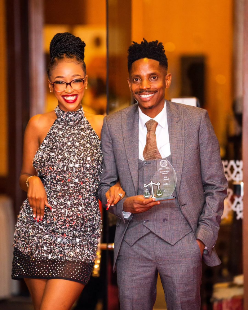 Eric Omondi all smiles with his beautiful fiancée, Lynne Njiru after receiving the Humanitarian of the Year Award. Photo: Eric Omondi/Instagram 