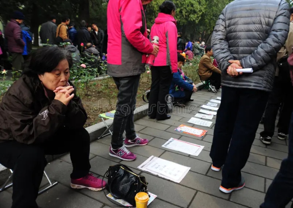 China’s Changsha Wedding Expo: Controversial Push for Marriage and Birth Rates