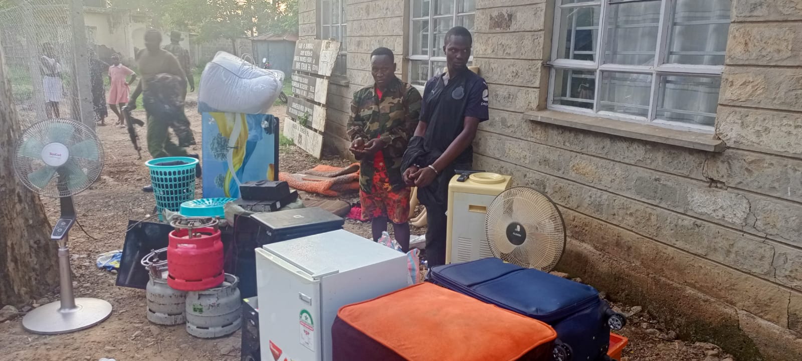 Kisumu County police apprehend dangerous criminals, recover stolen goods