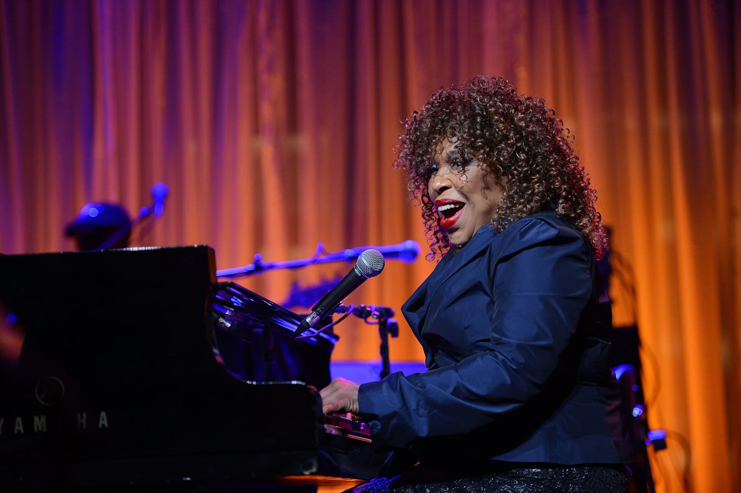 Musical legend Roberta Flack dies at the age of 88