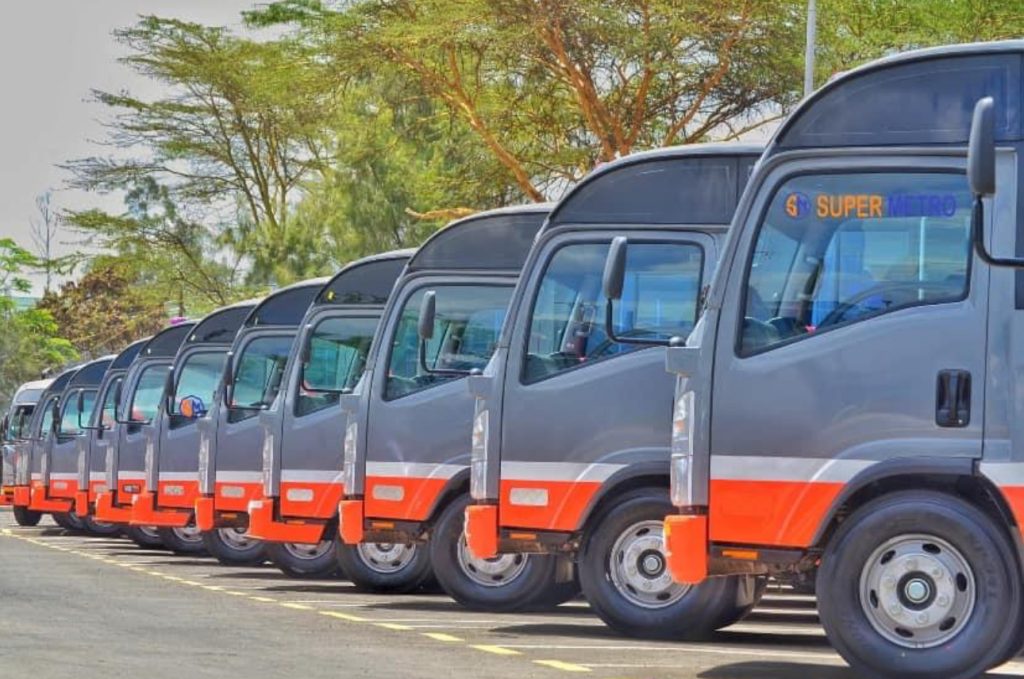 Super Metro breaks silence after tout threw passenger out of moving bus over KSh30 fare disagreement